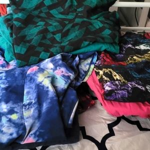 3  pair of 2x top and bottom scrubs